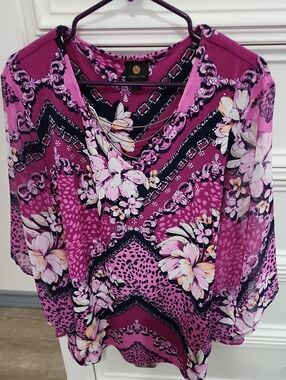 JM Collection Fuchsia Floral Chain-Print V-Neck Blouse